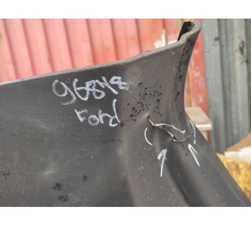 Обшивка багажника(левая)