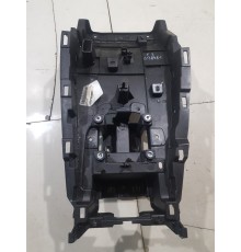 Кронштейн центральной консоли