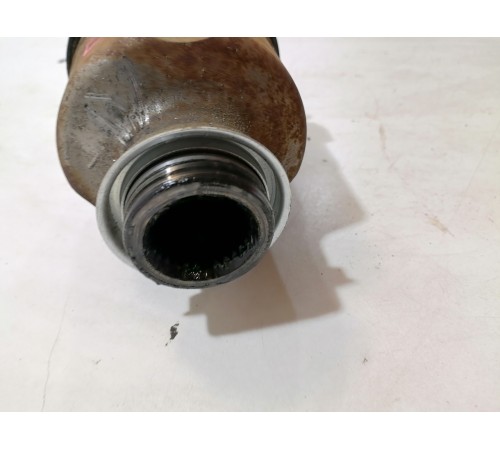 Привод (полуось) передний левый