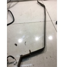 Кронштейн топливного бака