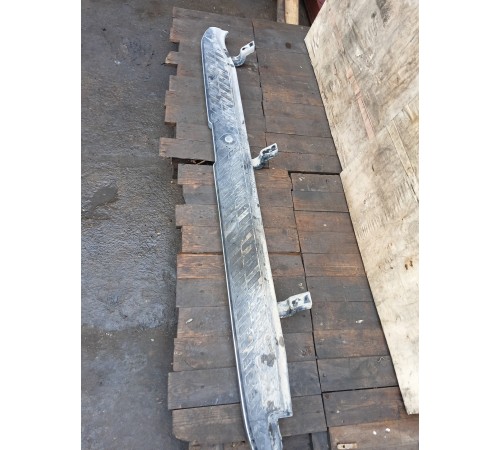 Подножка правая