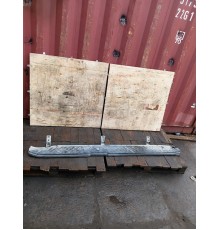 Подножка правая