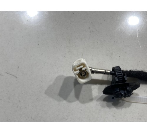 Электропроводка крышки багажника