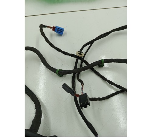 Электропроводка двери передняя правая