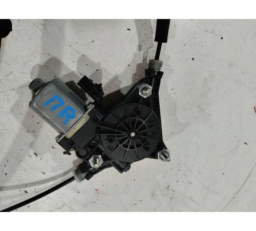 Стеклоподъемник (передний правый)