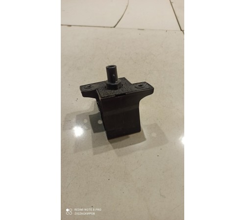 Кронштейн(крепление) испарителя слива кондиционера