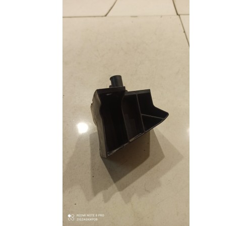 Кронштейн(крепление) испарителя слива кондиционера