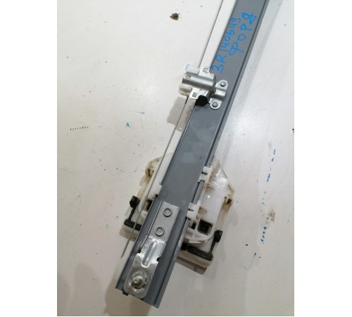 Стеклоподъемник задний правый