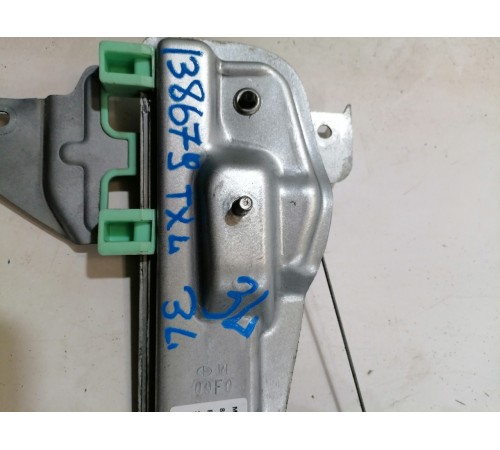 Стеклоподъемник двери задний левый