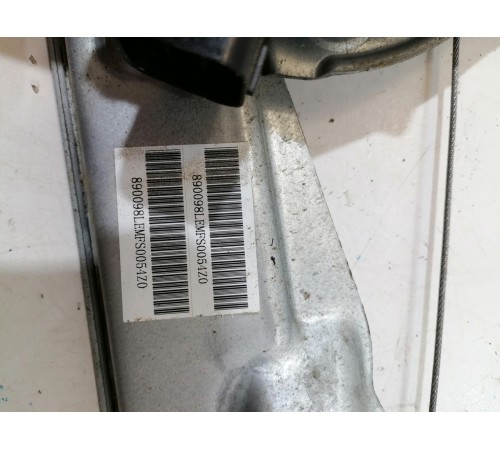 Стеклоподъемник двери задний левый