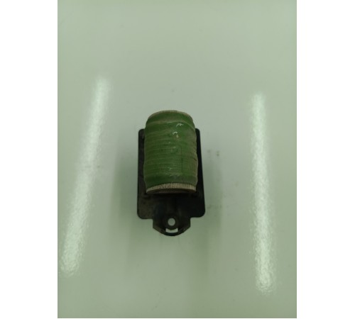 Резистор отопителя (печки)