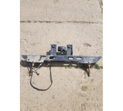 Качель кабины задняя