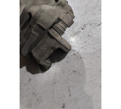 Суппорт тормозной передний левый