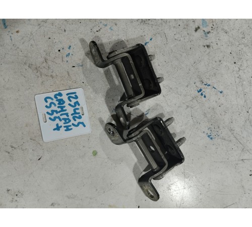 Комплект петель крышки багажника 2 шт.