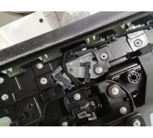 Обшивка двери передняя правая