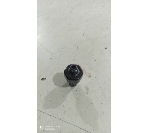 Датчик температуры охлаждающей жидкости