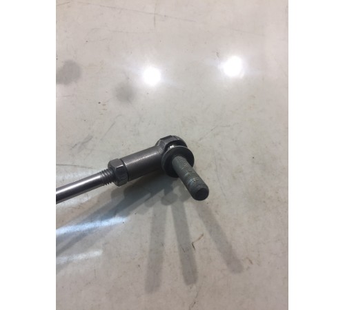 Механизм подъёма двери багажника