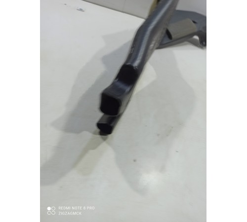 Воздуховод (левый)