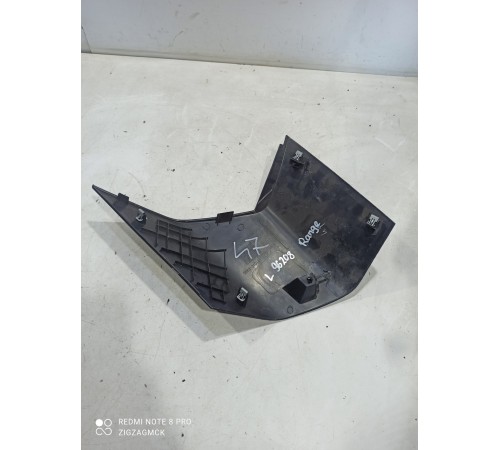 Обшивка центральной стойки левая