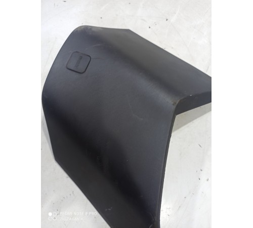 Обшивка центральной стойки левая