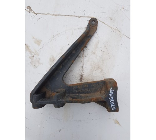 Кронштейн кабины левый