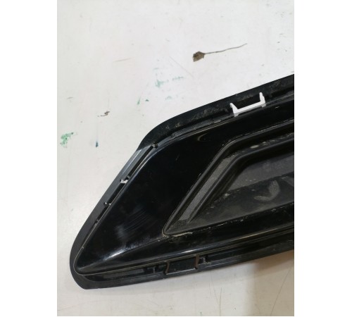 Накладка заднего бампера левая, заглушка