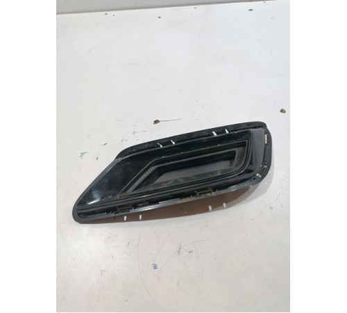 Накладка заднего бампера левая, заглушка