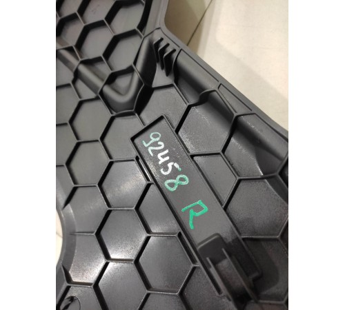 Накладка центральной консоли правая