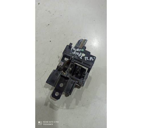 Ручка двери (передняя левая внутренняя)