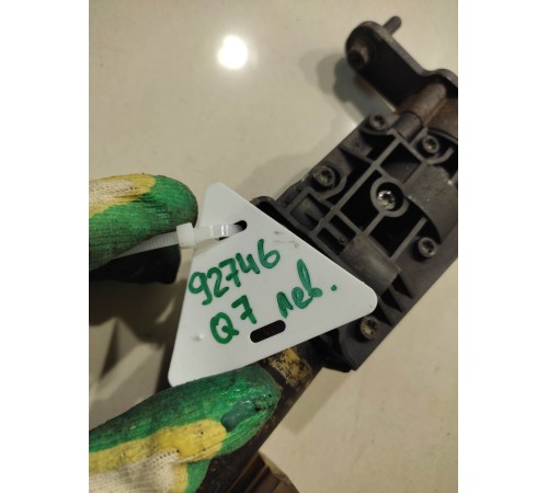 Механизм (привод) подъема крышки багажника левый