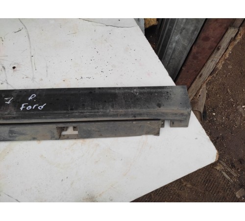 Накладка порога правая