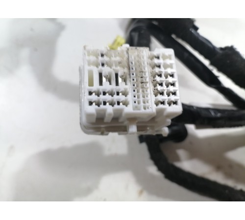 Проводка двери передняя левая