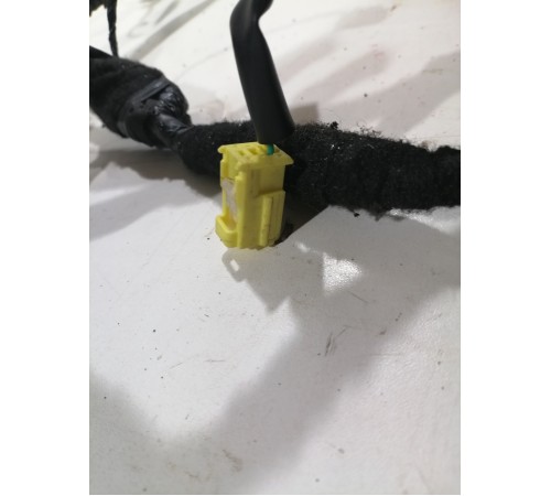 Проводка двери передняя левая