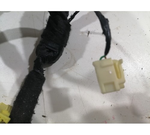 Проводка двери передняя левая