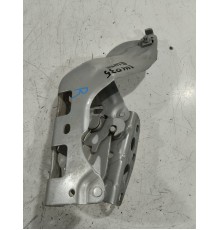 Петля капота правая