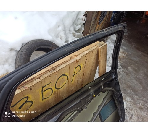 Дверь(задняя левая)