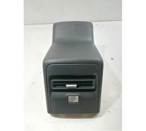 Накладка центральной консоли задняя