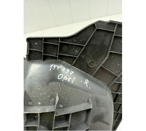 Накладка на порог правая