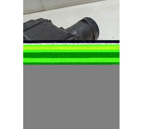 Патрубок воздушного фильтра