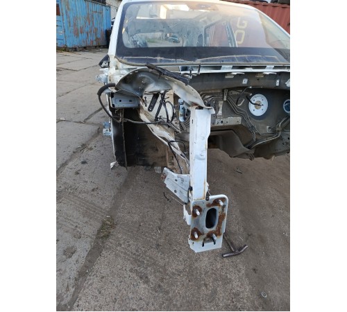 Лонжерон (четверть) передний правый