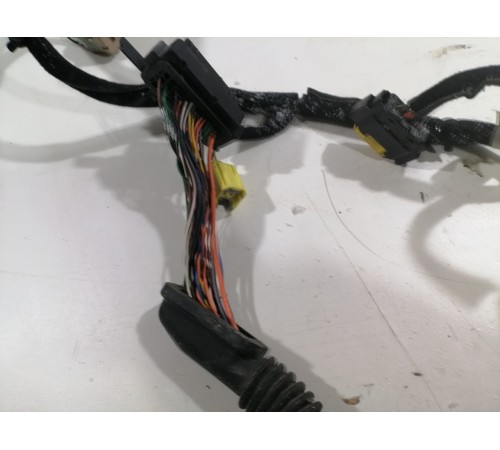 Проводка двери , передняя левая