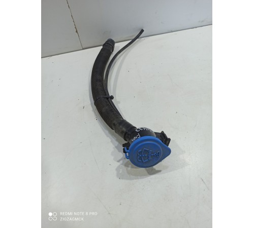 Горловина бачка омывателя