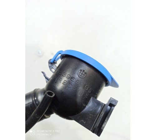 Горловина бачка омывателя