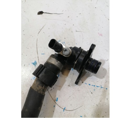 Патрубок системы охлаждения