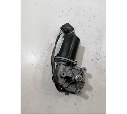 Моторчик стеклоочистителя передний