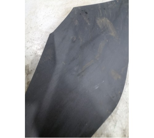 Декортивная накладка центральной панели левая