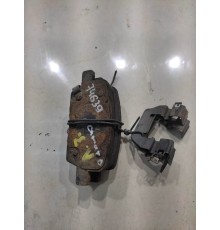 Тормозные колодки (задние, левые)