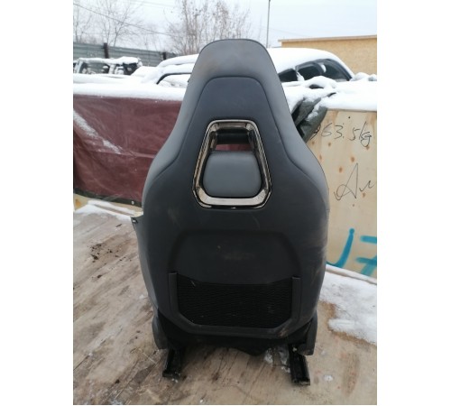 Сиденье переднее левое