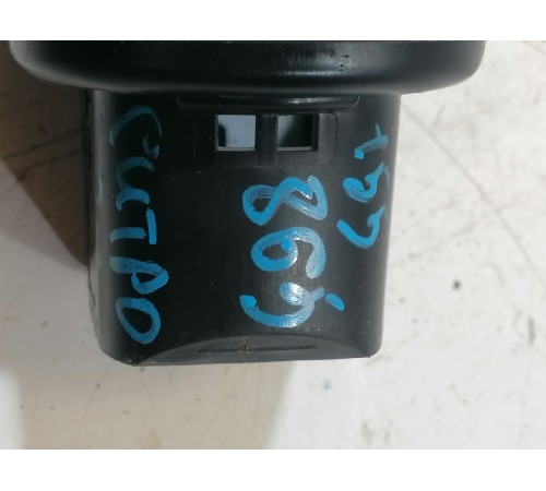 Крючок багажника