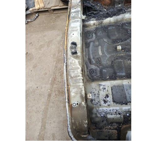 Панель задняя